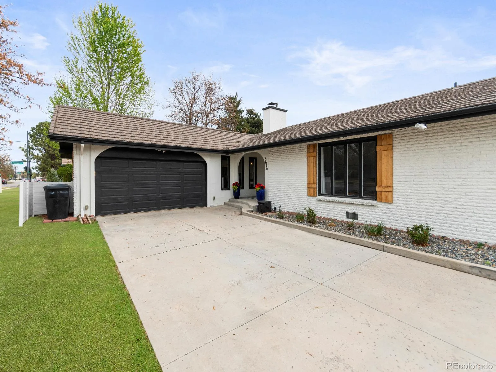 3620 S Monaco S Parkway Denver CO 80237 MLS #REC4243205 05072026132803 1600 45