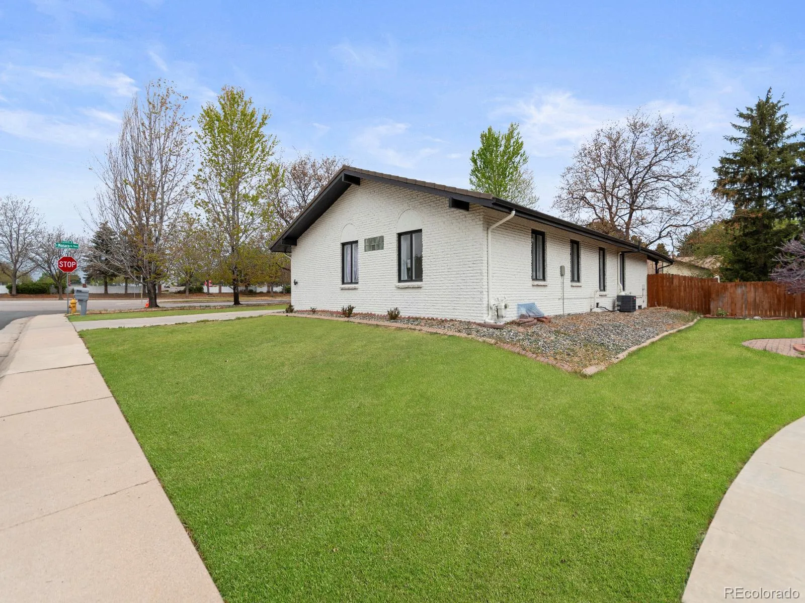 3620 S Monaco S Parkway Denver CO 80237 MLS #REC4243205 05072026132803 1600 46