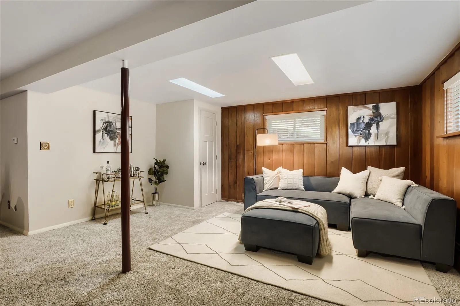 04182026022340 1600 19