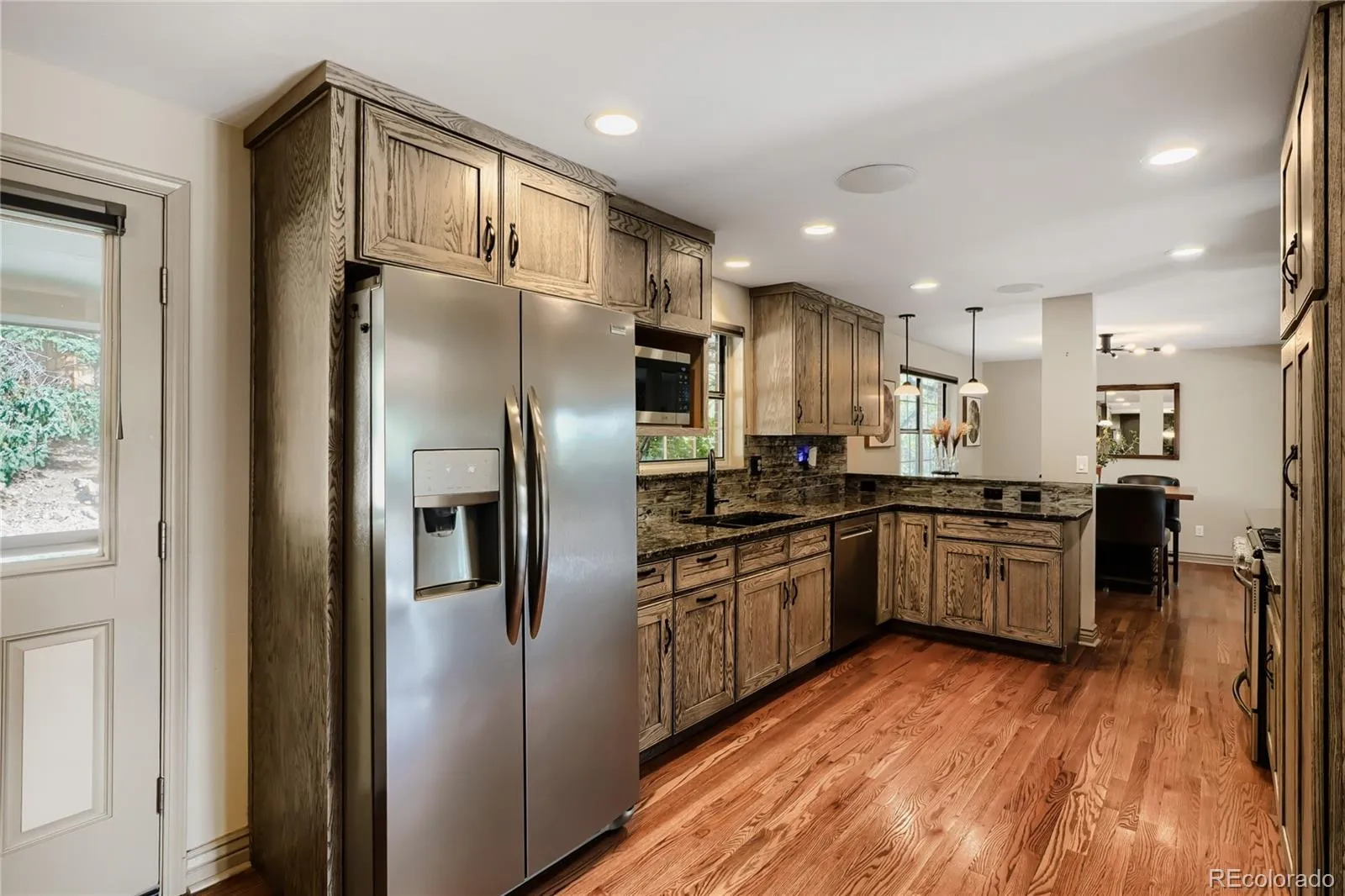 04182026022340 1600 8