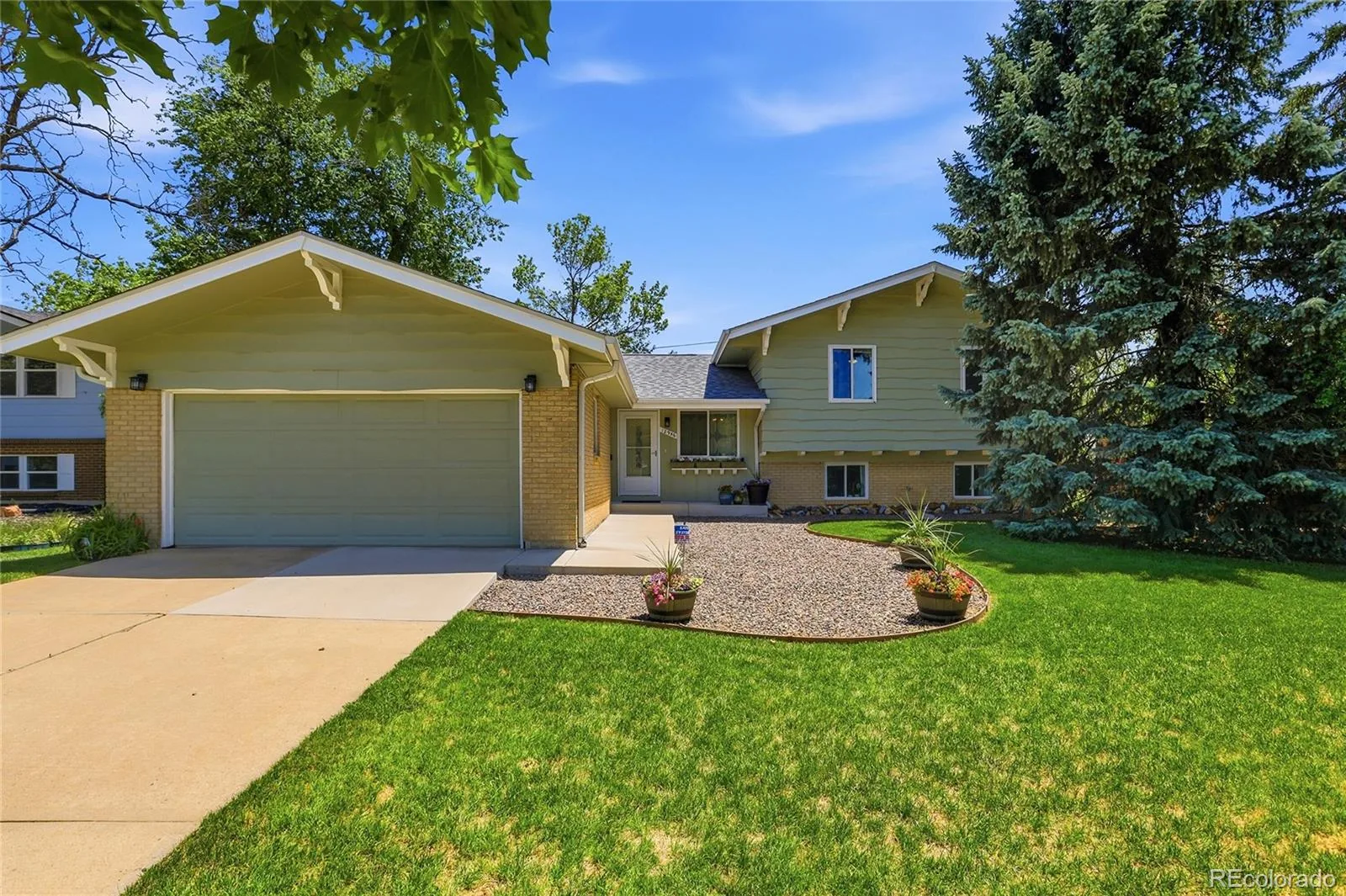 12946 E 2nd Avenue Aurora CO 80011 | MLS #REC4247255 08282026000528 1600 1