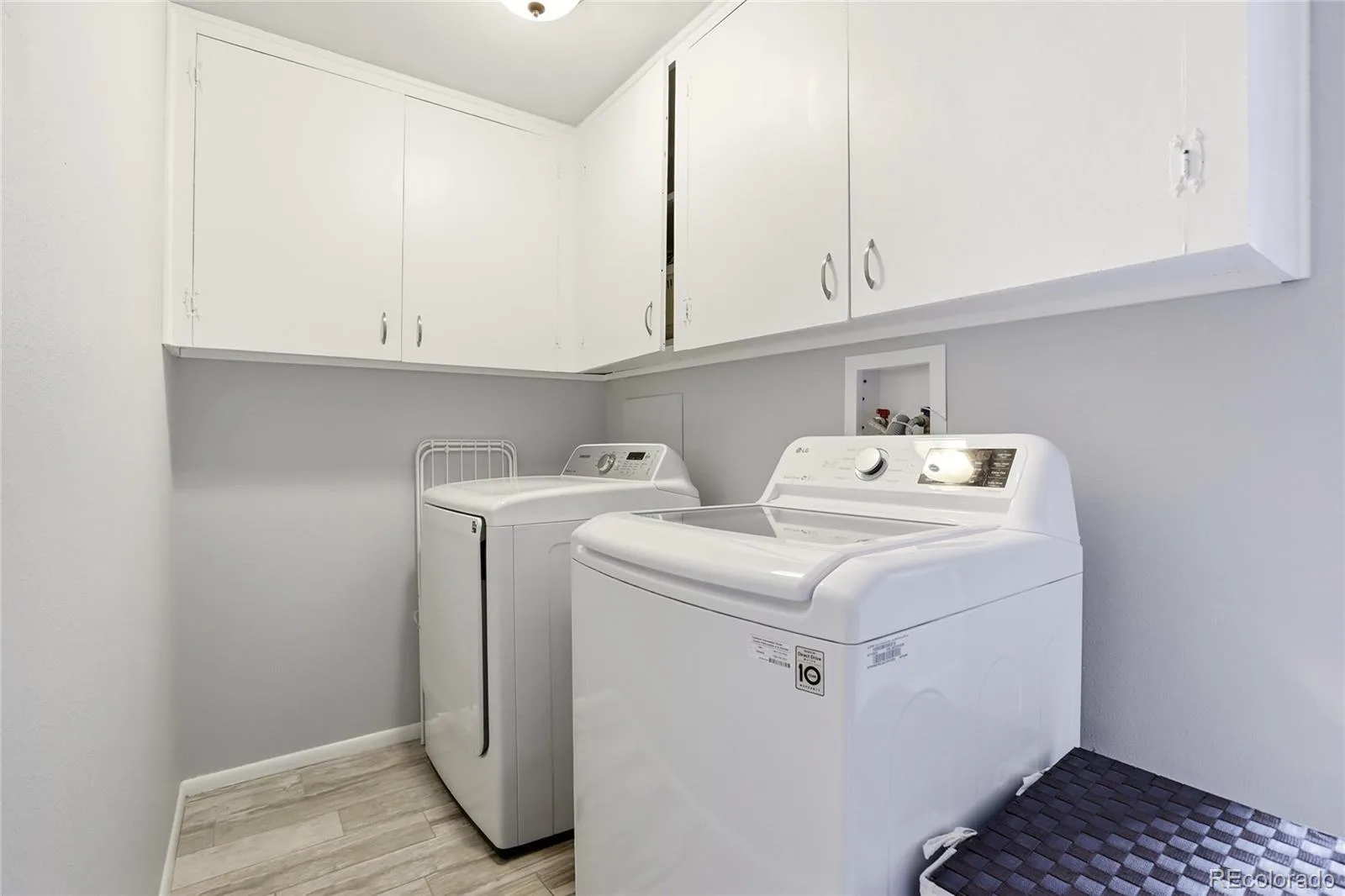 12946 E 2nd Avenue Aurora CO 80011 | MLS #REC4247255 08282026000528 1600 28