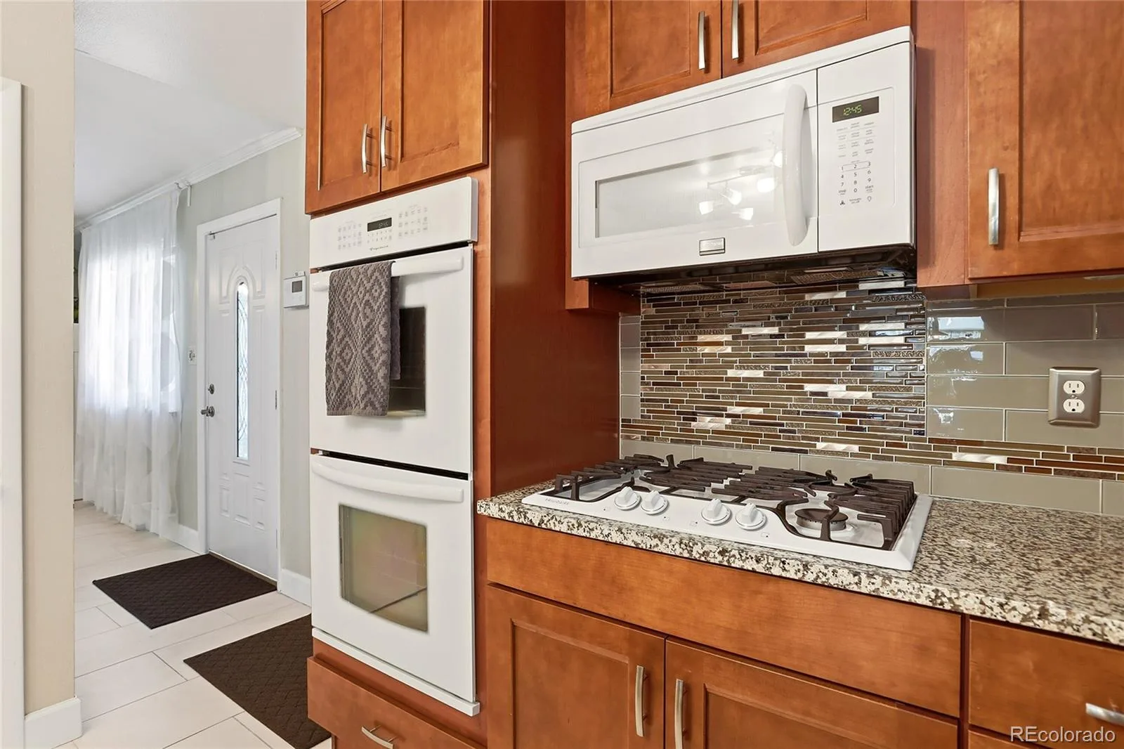 12946 E 2nd Avenue Aurora CO 80011 | MLS #REC4247255 08282026000528 1600 8