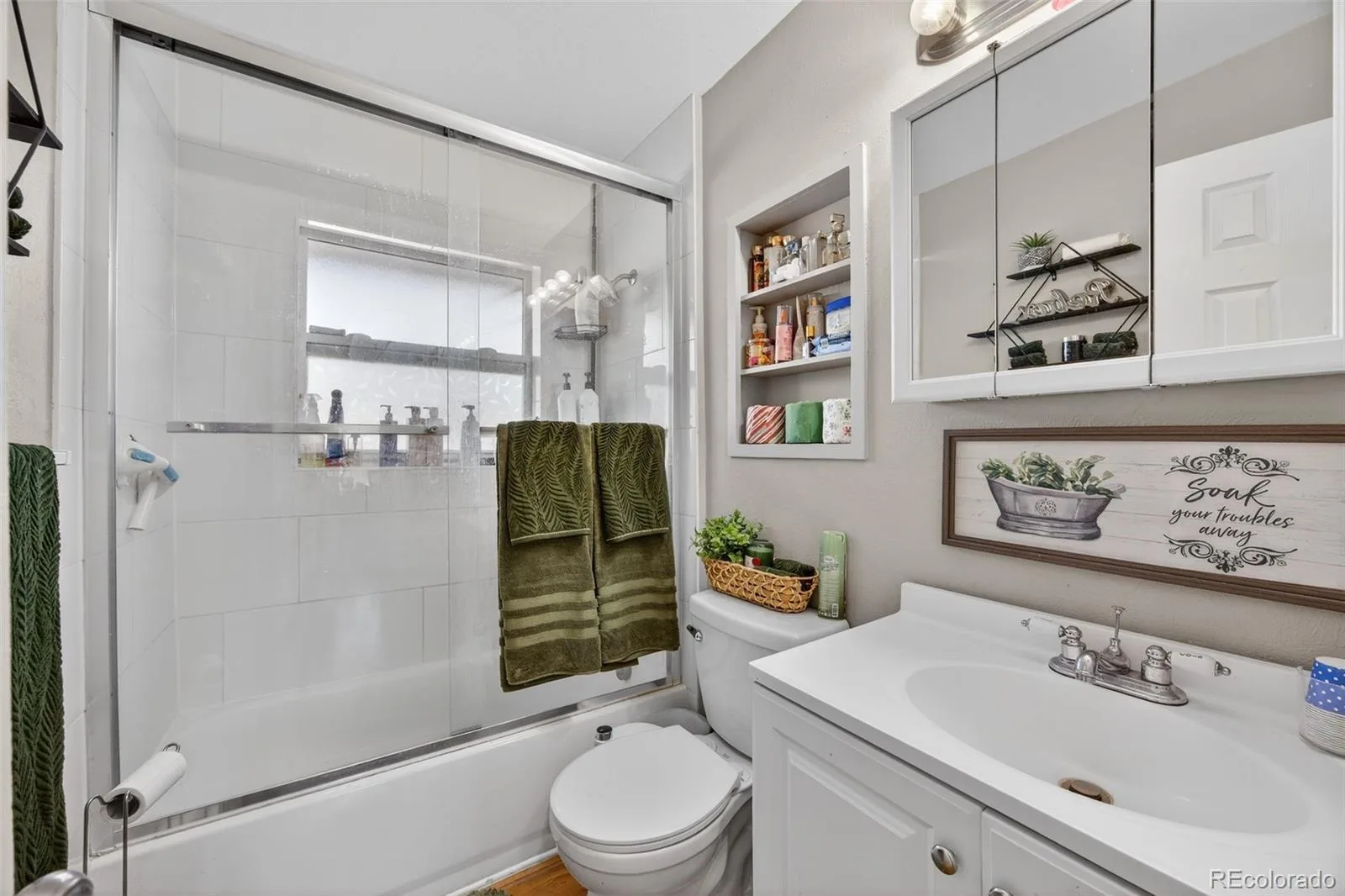 8358 Charles Way Denver CO 80221 | MLS #REC4247561 07082026222803 1600 14