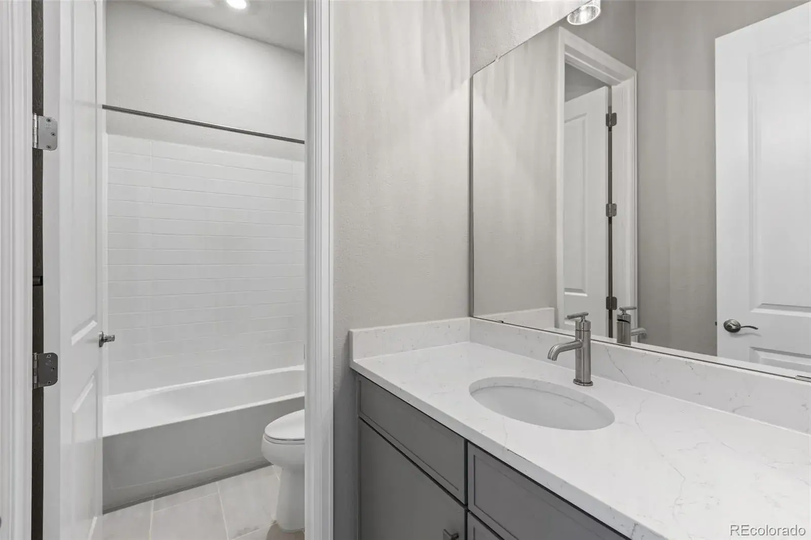 12192025003047 1600 24