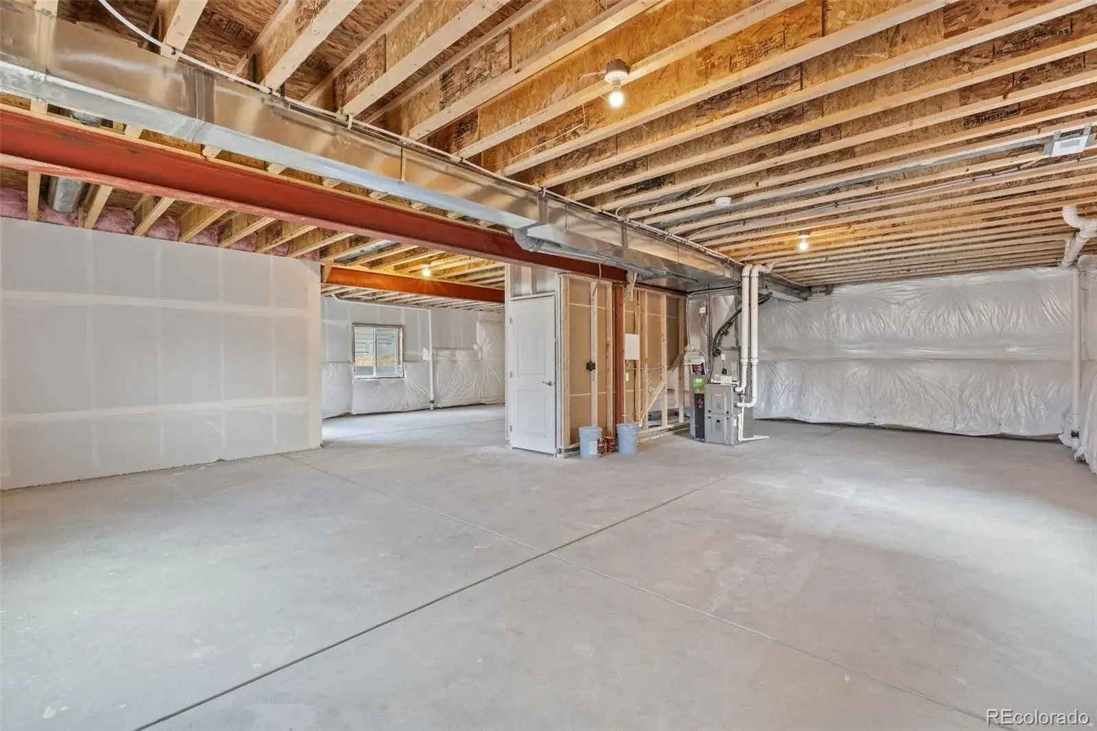 12192025003047 1600 45