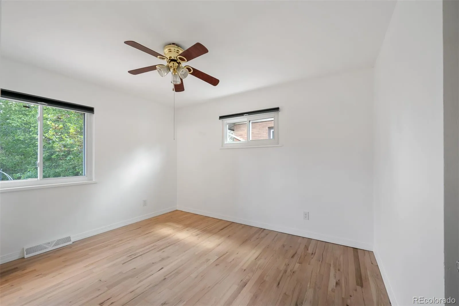 1630 S Forest Street Denver CO 80222 MLS #REC4249391 05102026142040 1600 13