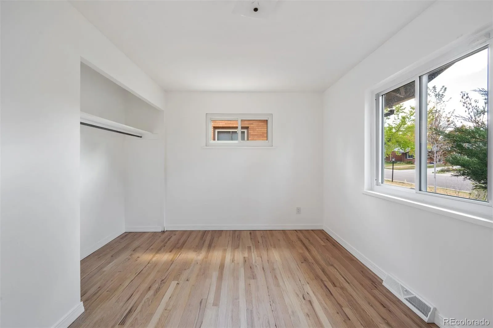 1630 S Forest Street Denver CO 80222 MLS #REC4249391 05102026142040 1600 21