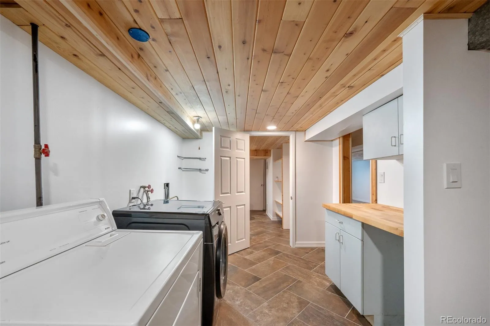 1630 S Forest Street Denver CO 80222 MLS #REC4249391 05102026142040 1600 32