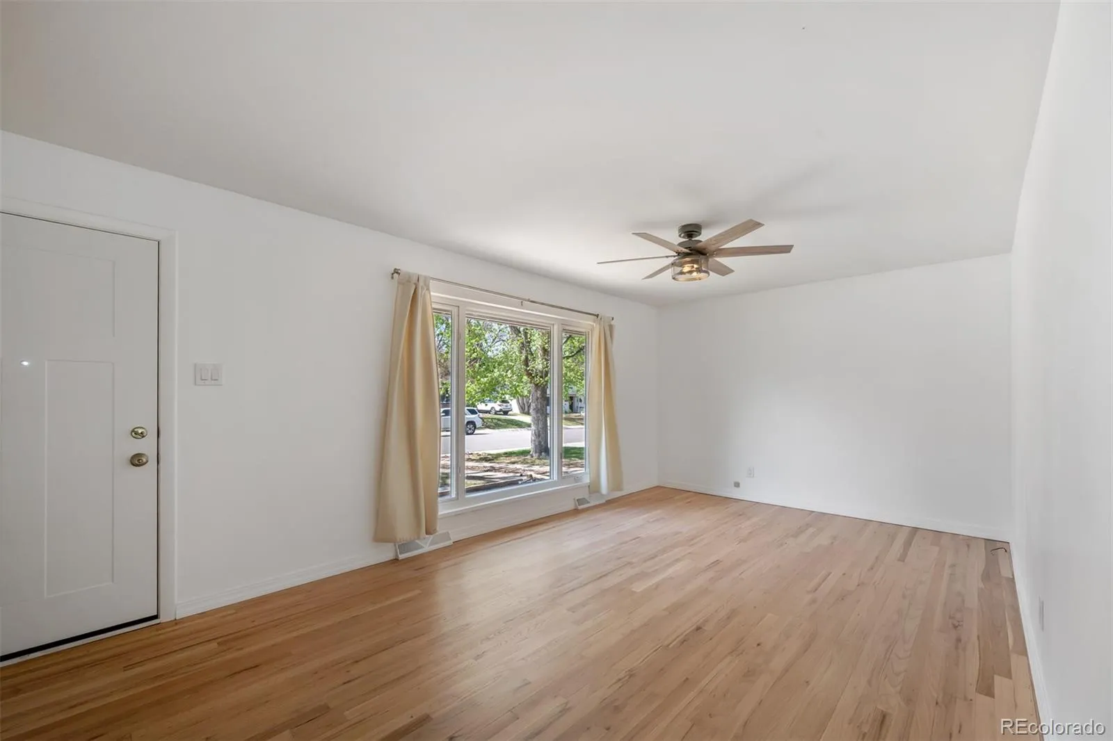 1630 S Forest Street Denver CO 80222 MLS #REC4249391 05102026142040 1600 4