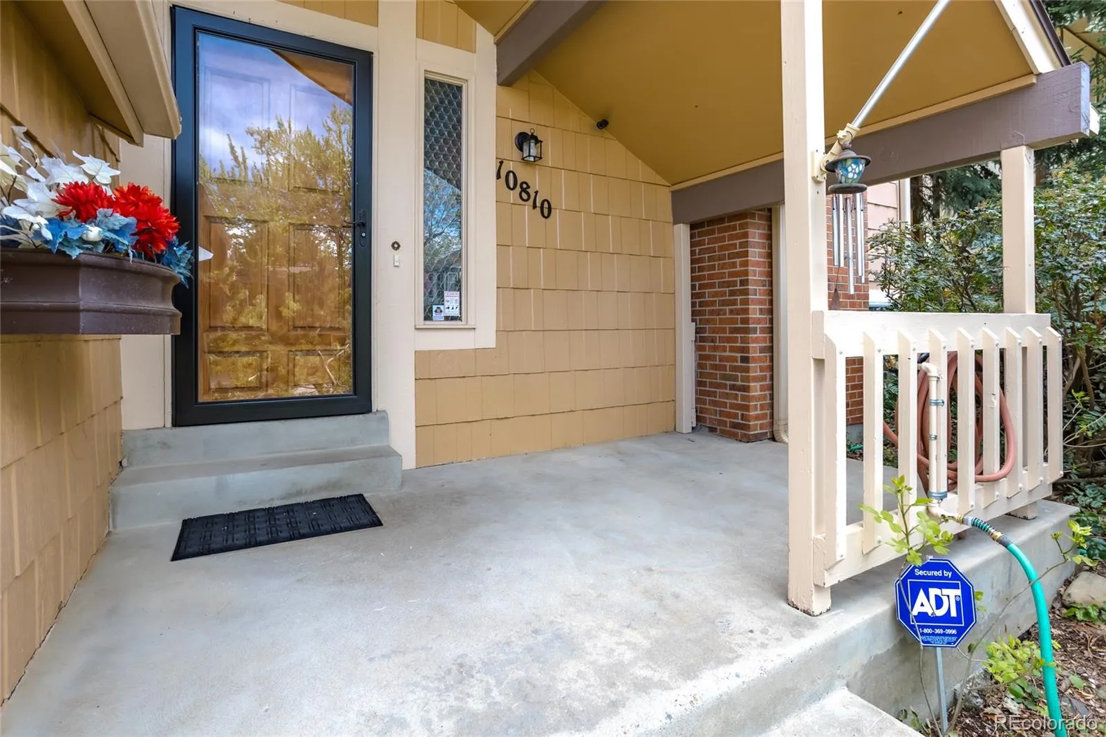 10810 W 65th Place Arvada CO 80004 MLS #REC4250963 05122026012339 1600 1