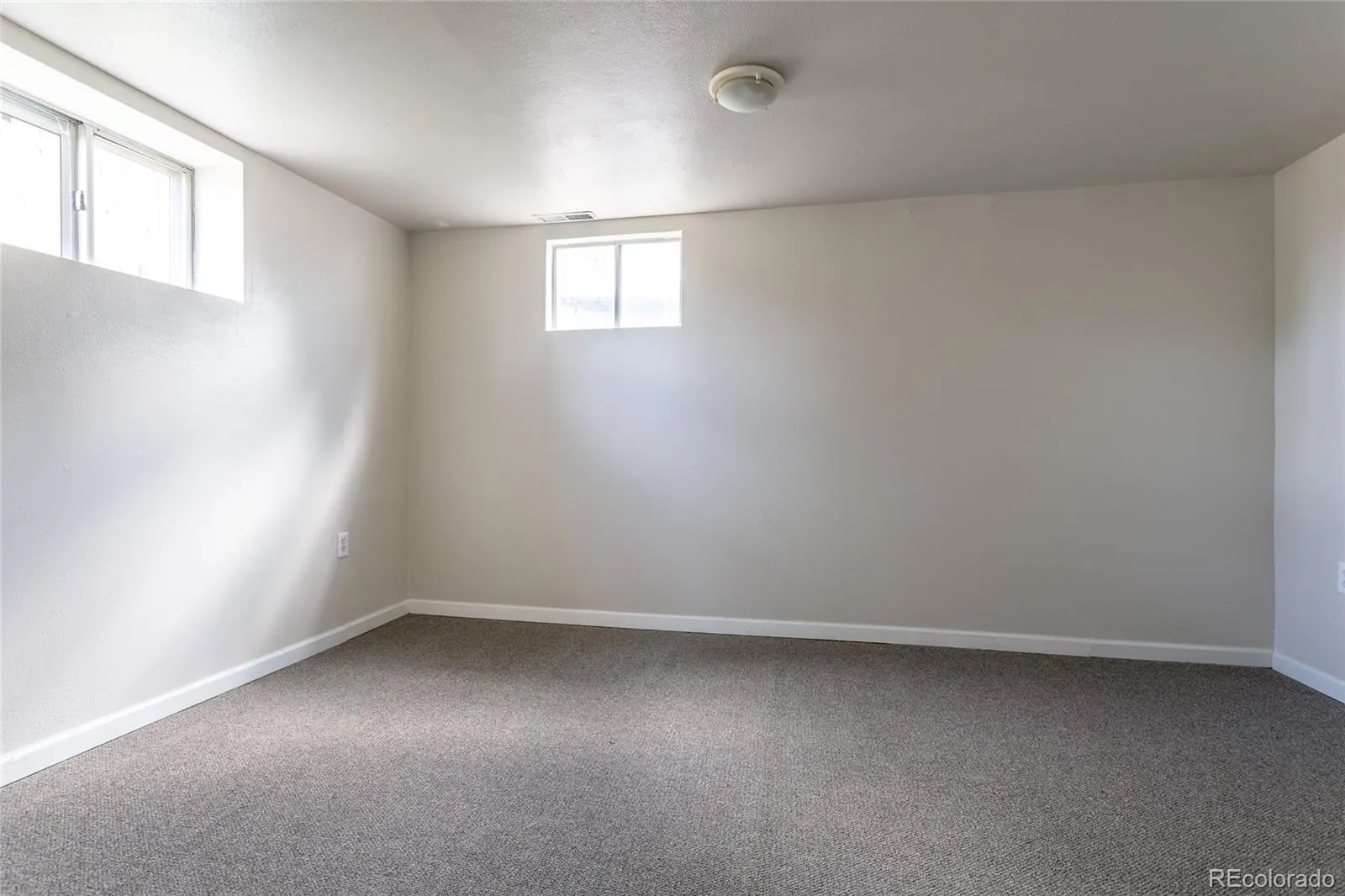 10810 W 65th Place Arvada CO 80004 MLS #REC4250963 05122026012339 1600 19
