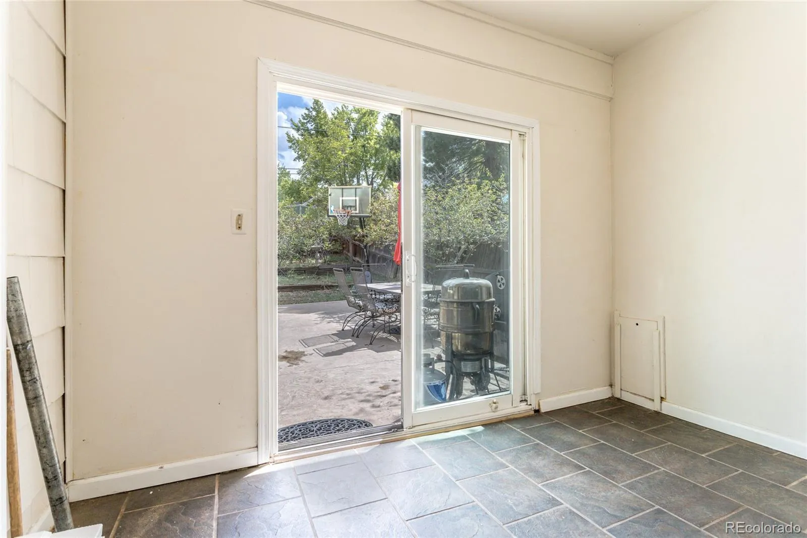 10810 W 65th Place Arvada CO 80004 MLS #REC4250963 05122026012339 1600 22