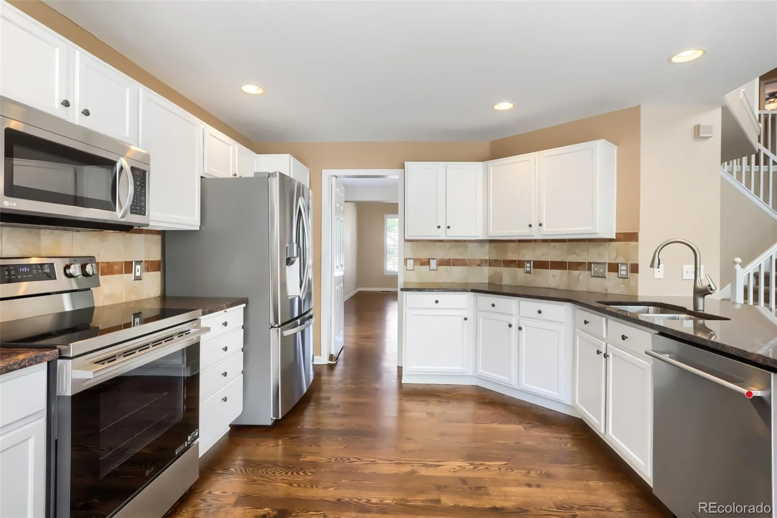 1020 English Sparrow Trail Littleton CO 80129 | MLS #REC4252109 08082026192406 1600 12