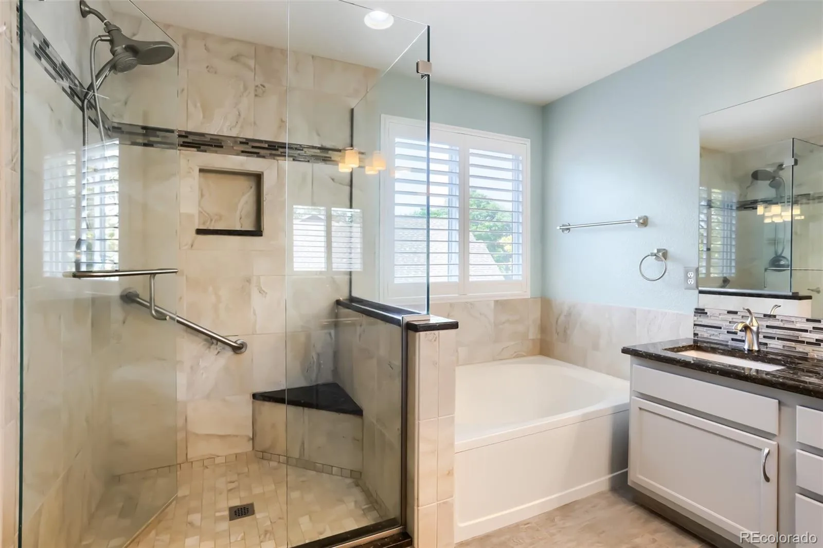1020 English Sparrow Trail Littleton CO 80129 | MLS #REC4252109 08082026192406 1600 23