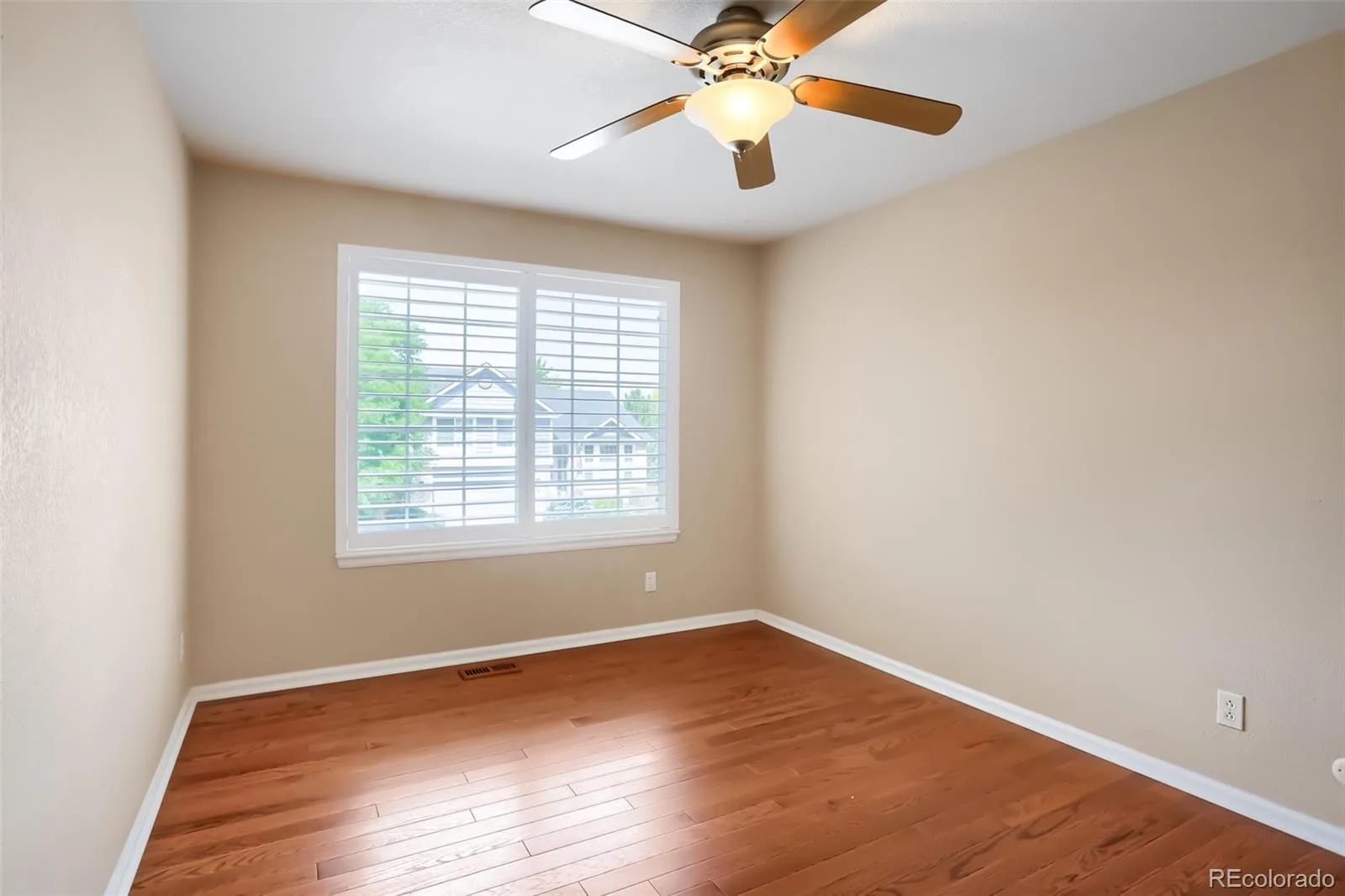 1020 English Sparrow Trail Littleton CO 80129 | MLS #REC4252109 08082026192406 1600 29