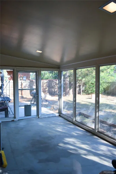 179 Del Mar Circle Aurora CO 80011 | MLS #REC4252205 10092026073455 800 29