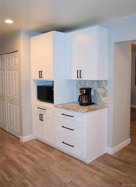 179 Del Mar Circle Aurora CO 80011 | MLS #REC4252205 10092026073455 800 7