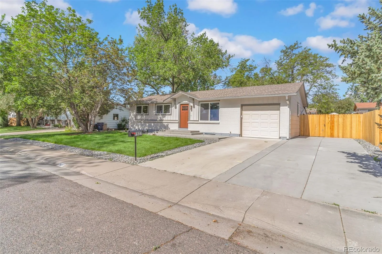 7927 Fenton Arvada CO 80003 MLS #REC4255098 06092026204728 1600 1