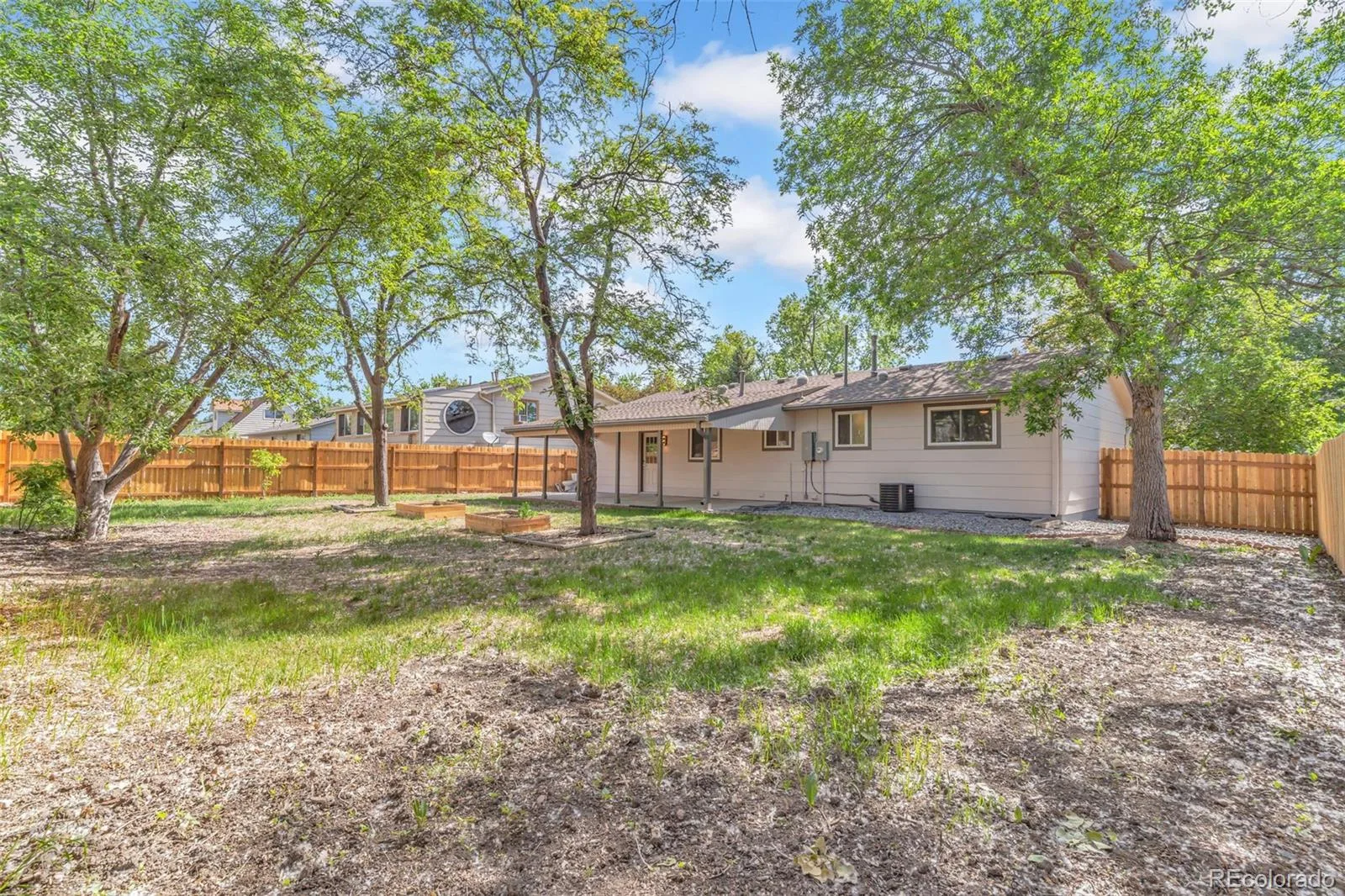 7927 Fenton Arvada CO 80003 MLS #REC4255098 06092026204728 1600 24
