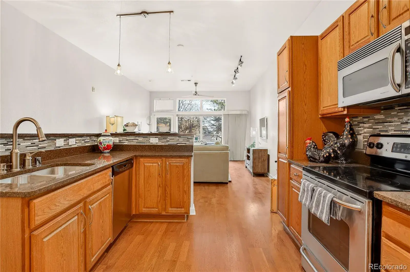7240 W Custer Avenue #115 Lakewood CO 80226 MLS #REC4255513 01162026012546 1600 4