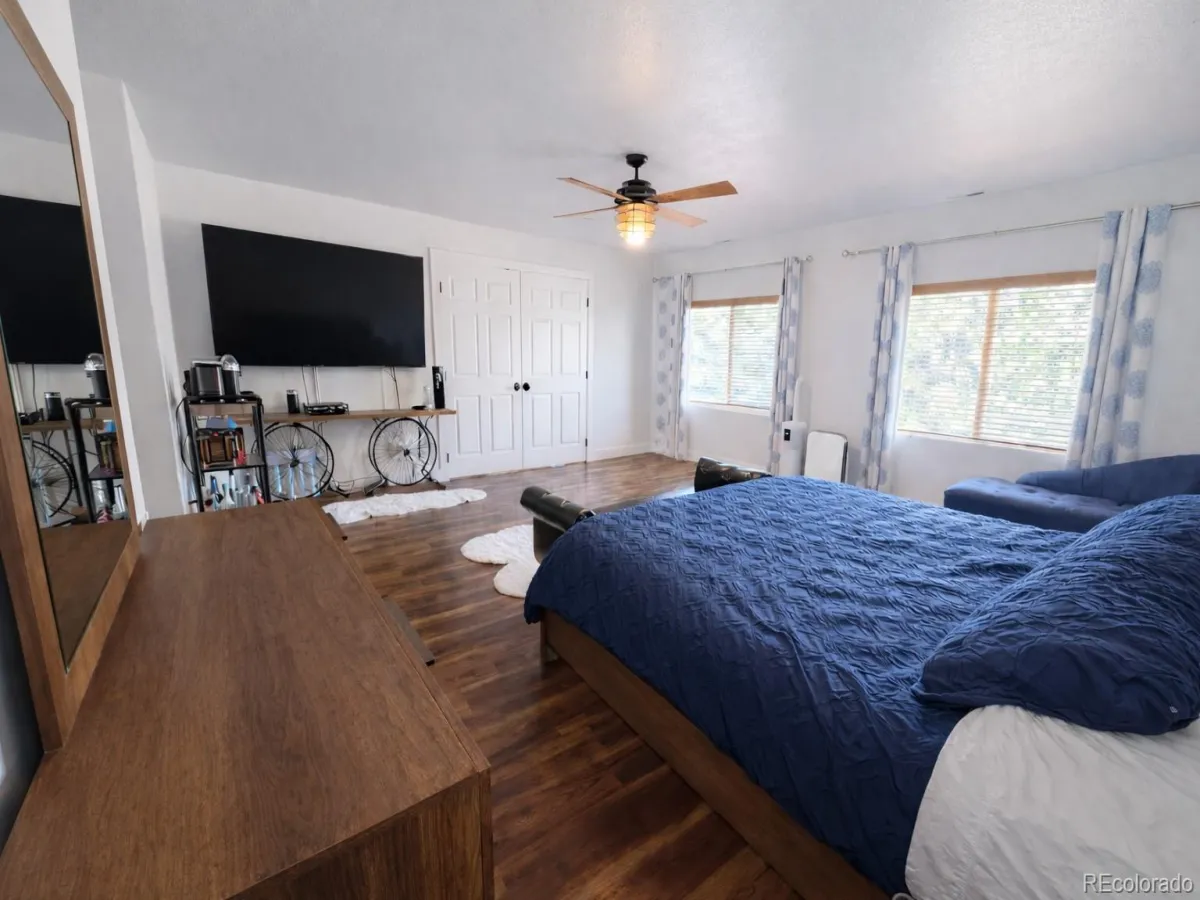 724 S Flamingo Court Denver CO 80246 MLS #REC4256383 04142026140526 1200 17