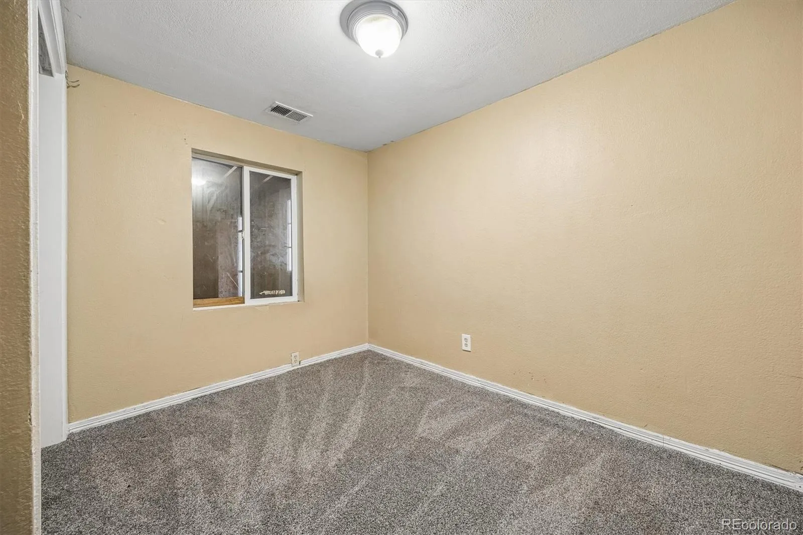 937 S Vrain Street Denver CO 80219 | MLS #REC4256454 07242026212758 1600 7