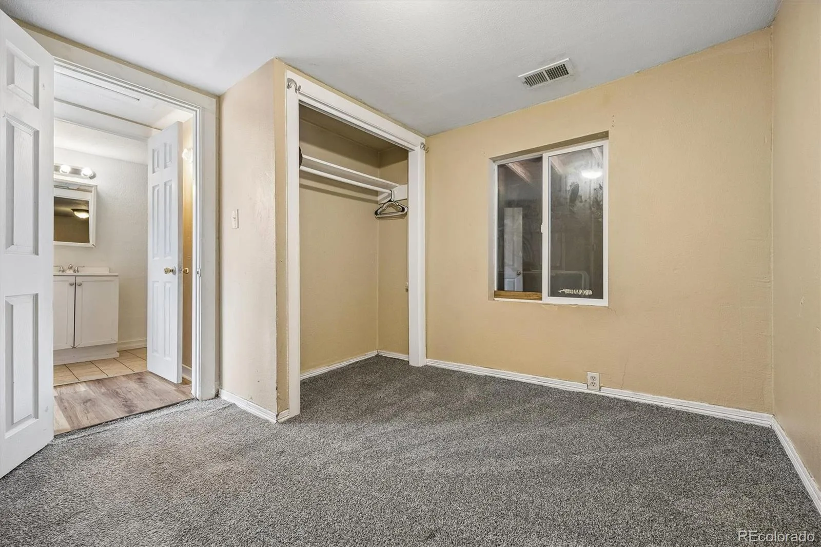 937 S Vrain Street Denver CO 80219 | MLS #REC4256454 07242026212758 1600 8
