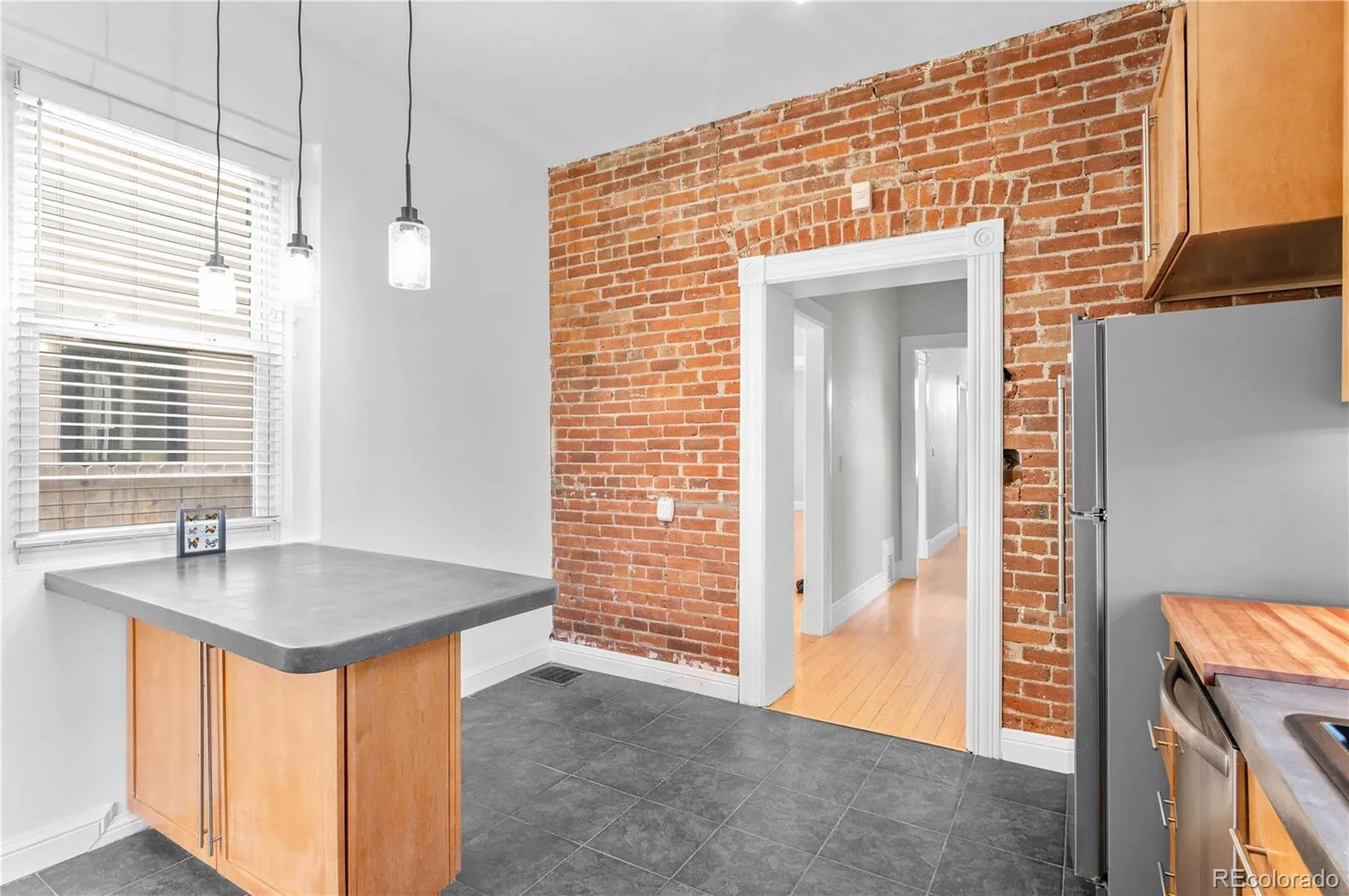 2952 Champa Street Denver CO 80205 MLS #REC4257098 05092026030315 1600 18