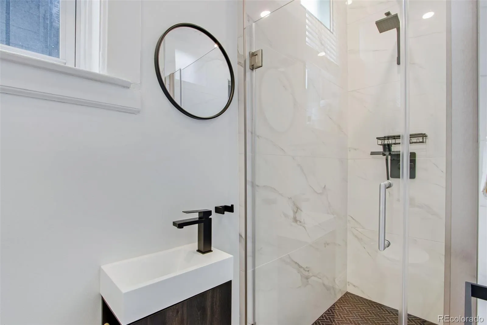 2952 Champa Street Denver CO 80205 MLS #REC4257098 05092026030315 1600 23