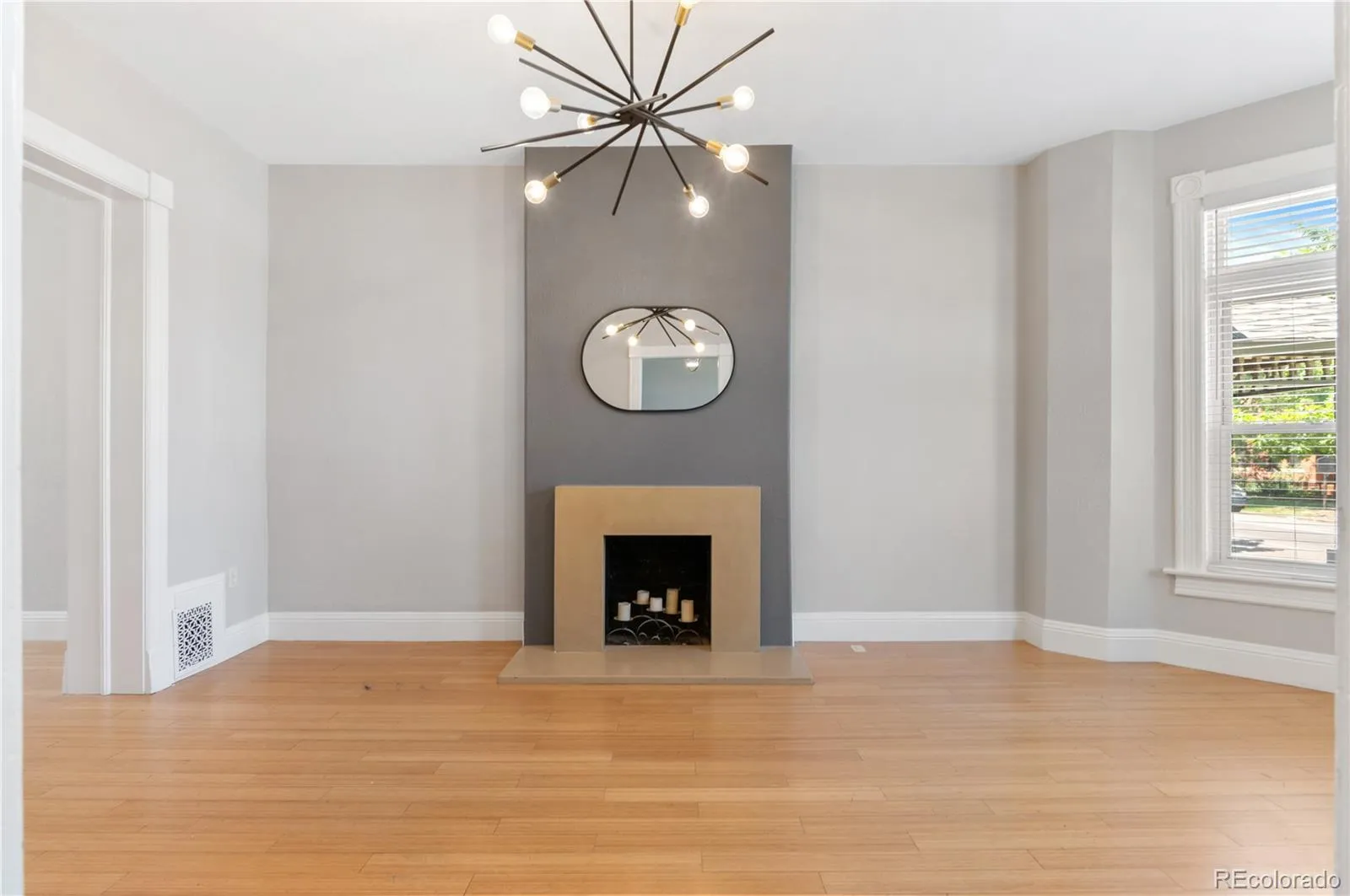 2952 Champa Street Denver CO 80205 MLS #REC4257098 05092026030315 1600 3