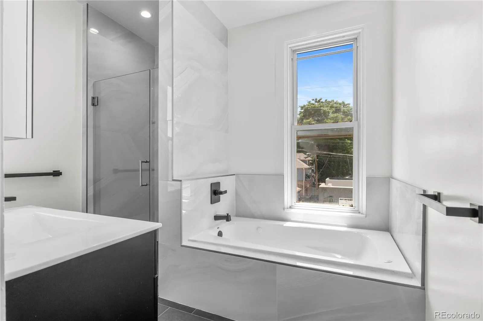 2952 Champa Street Denver CO 80205 MLS #REC4257098 05092026030315 1600 32