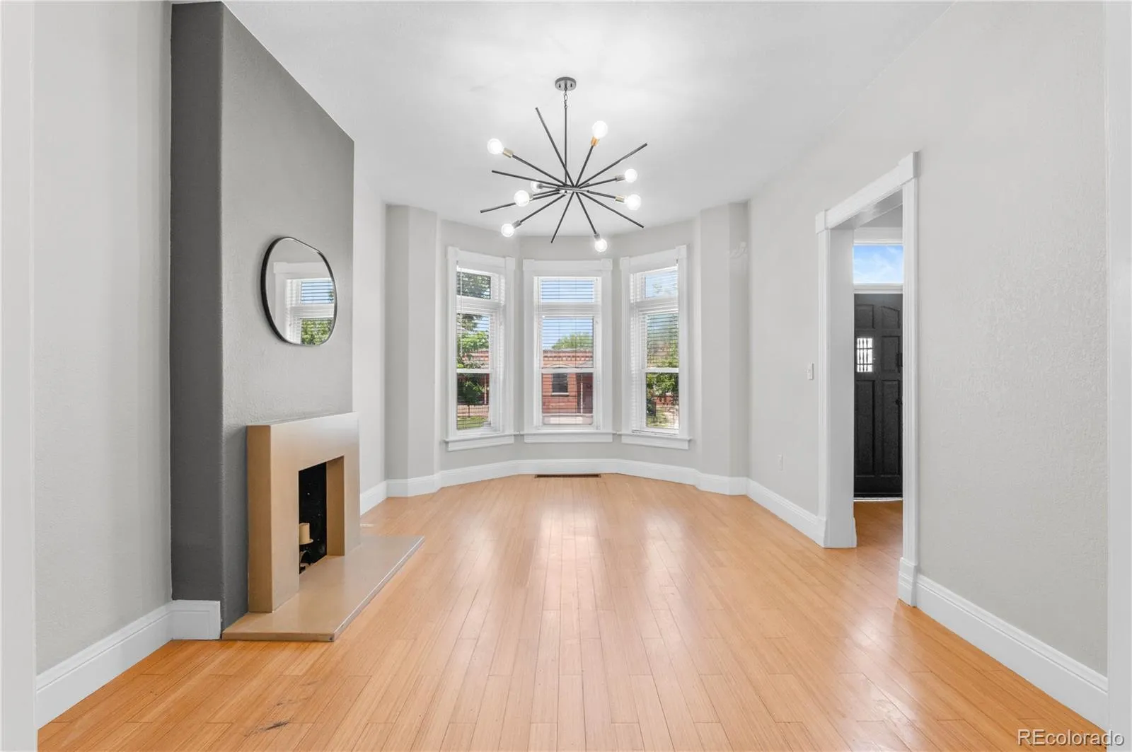 2952 Champa Street Denver CO 80205 MLS #REC4257098 05092026030315 1600 5