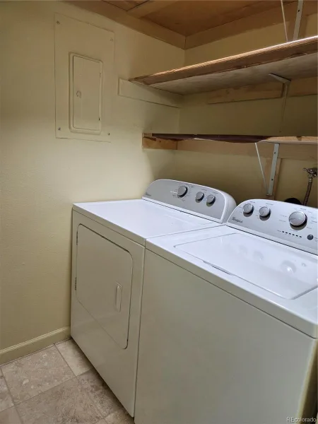 3474 S Eagle Street Street #101 Aurora CO 80014 | MLS #REC4257470 09232026064619 800 17