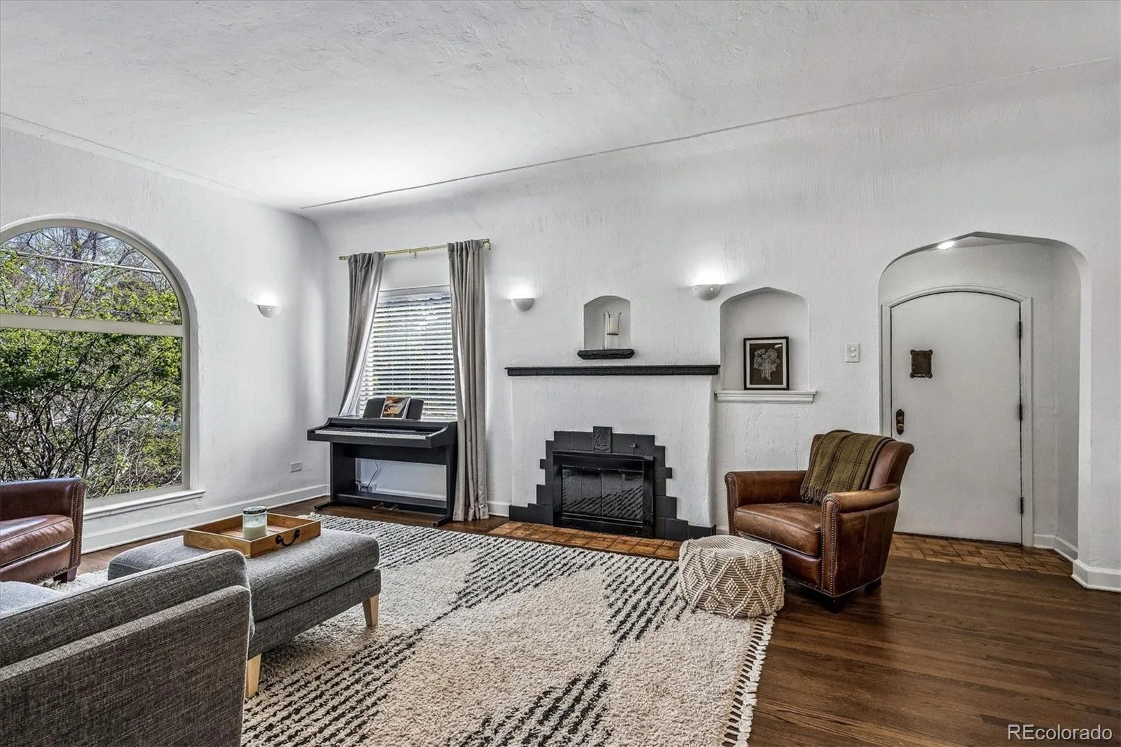 1585 Krameria Street Denver CO 80220 MLS #REC4262637 06092026203641 1600 10