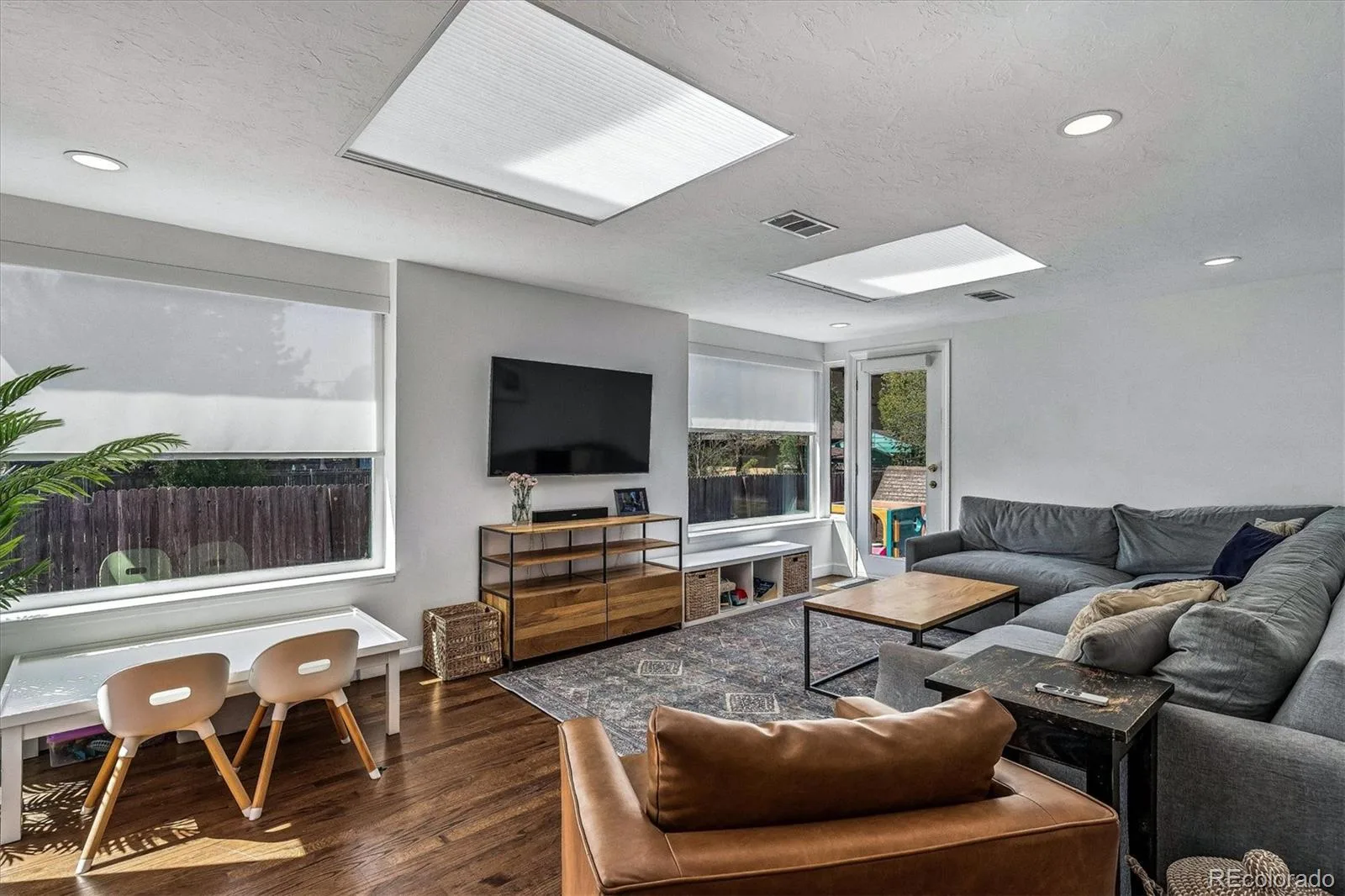1585 Krameria Street Denver CO 80220 MLS #REC4262637 06092026203641 1600 14