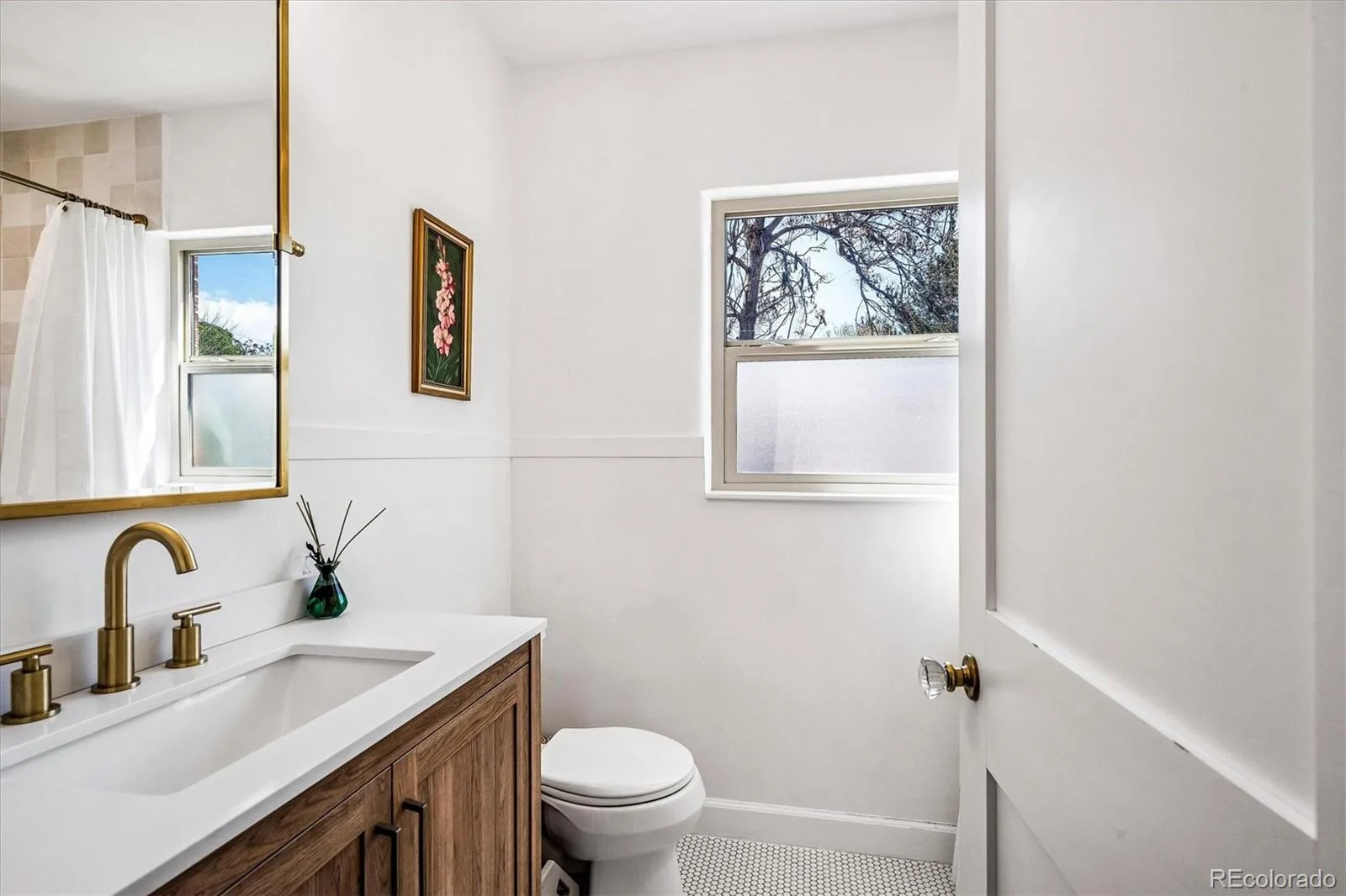 1585 Krameria Street Denver CO 80220 MLS #REC4262637 06092026203641 1600 19
