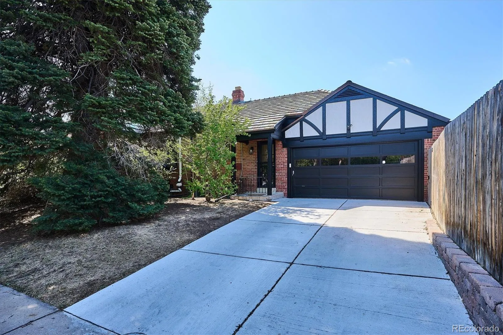 1585 Krameria Street Denver CO 80220 MLS #REC4262637 06092026203641 1600 33