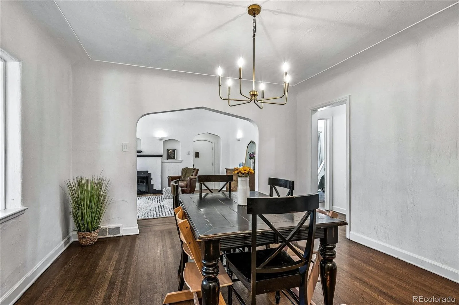 1585 Krameria Street Denver CO 80220 MLS #REC4262637 06092026203641 1600 9