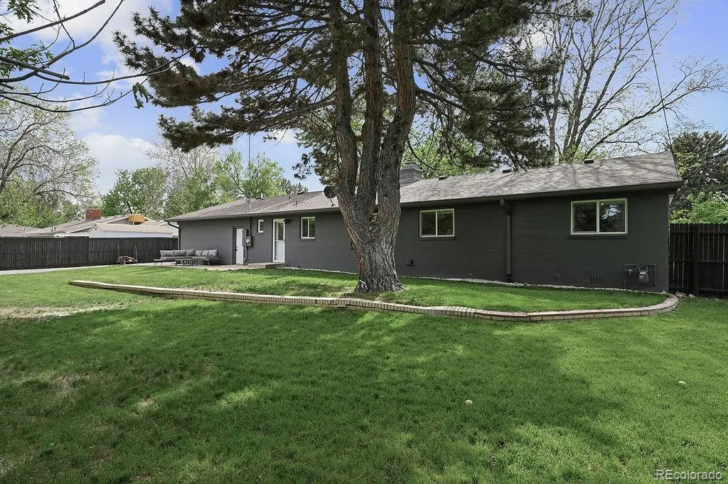 1700 S Ames Street Lakewood CO 80232 MLS #REC4263169 05232026093901 1024 40