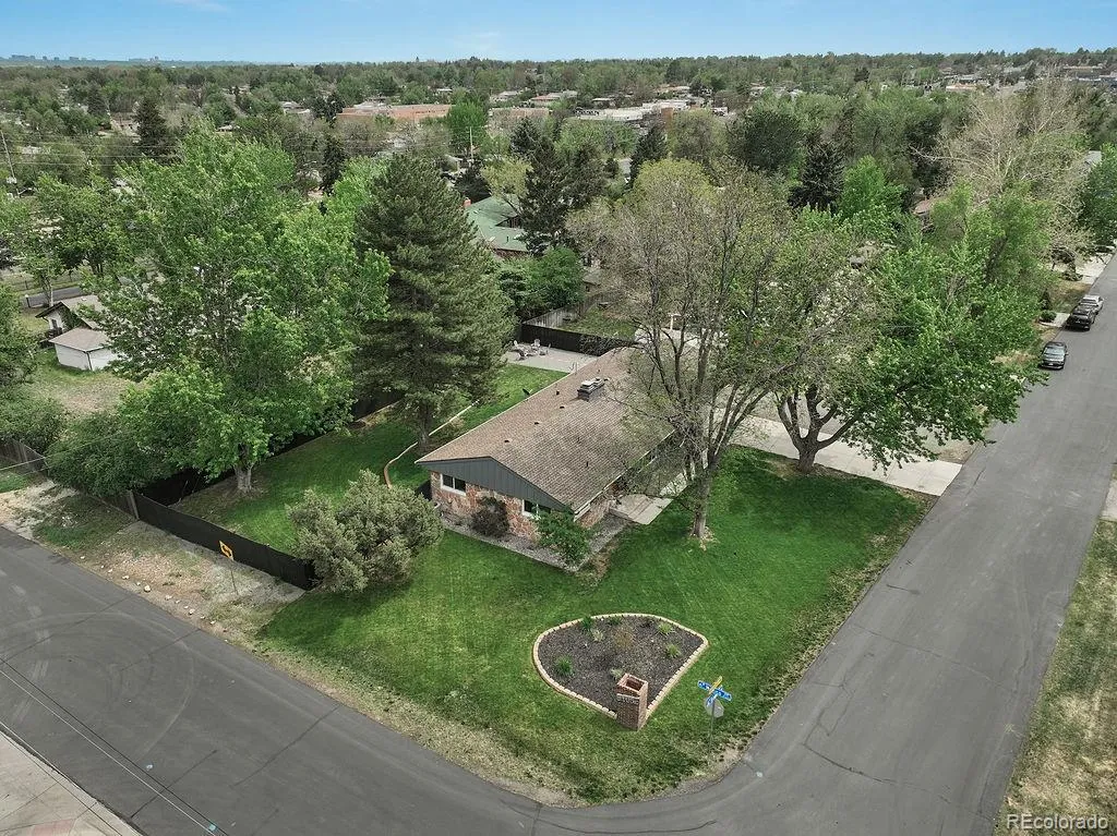 1700 S Ames Street Lakewood CO 80232 MLS #REC4263169 05232026093901 1024 43