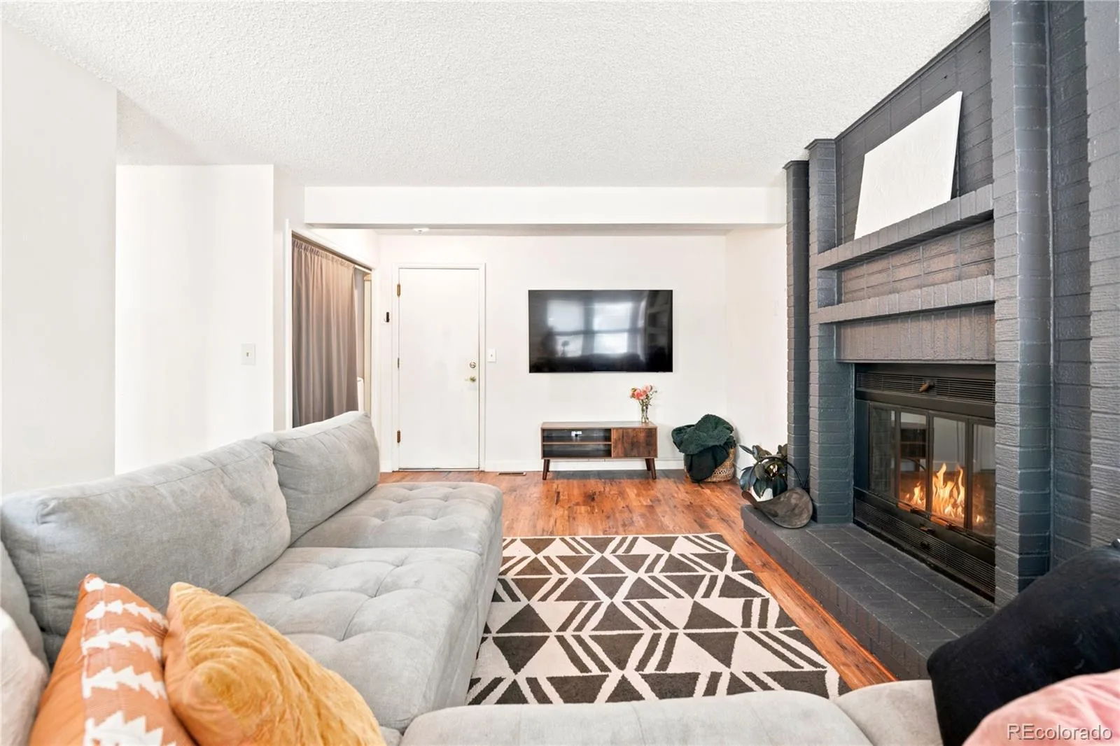 5026 S Evanston Street Aurora CO 80015 | MLS #REC4263617 07232026171442 1600 14