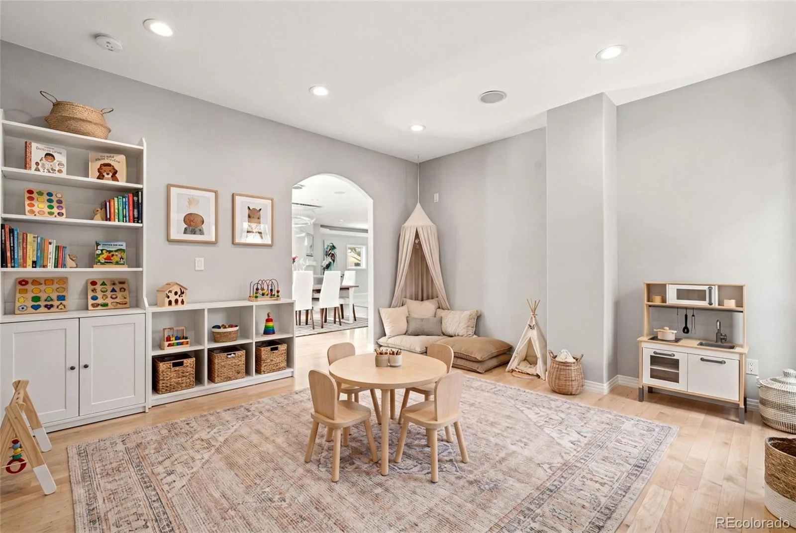 245 Fairfax Street Denver CO 80220 MLS #REC4265238 06272026140520 1600 21