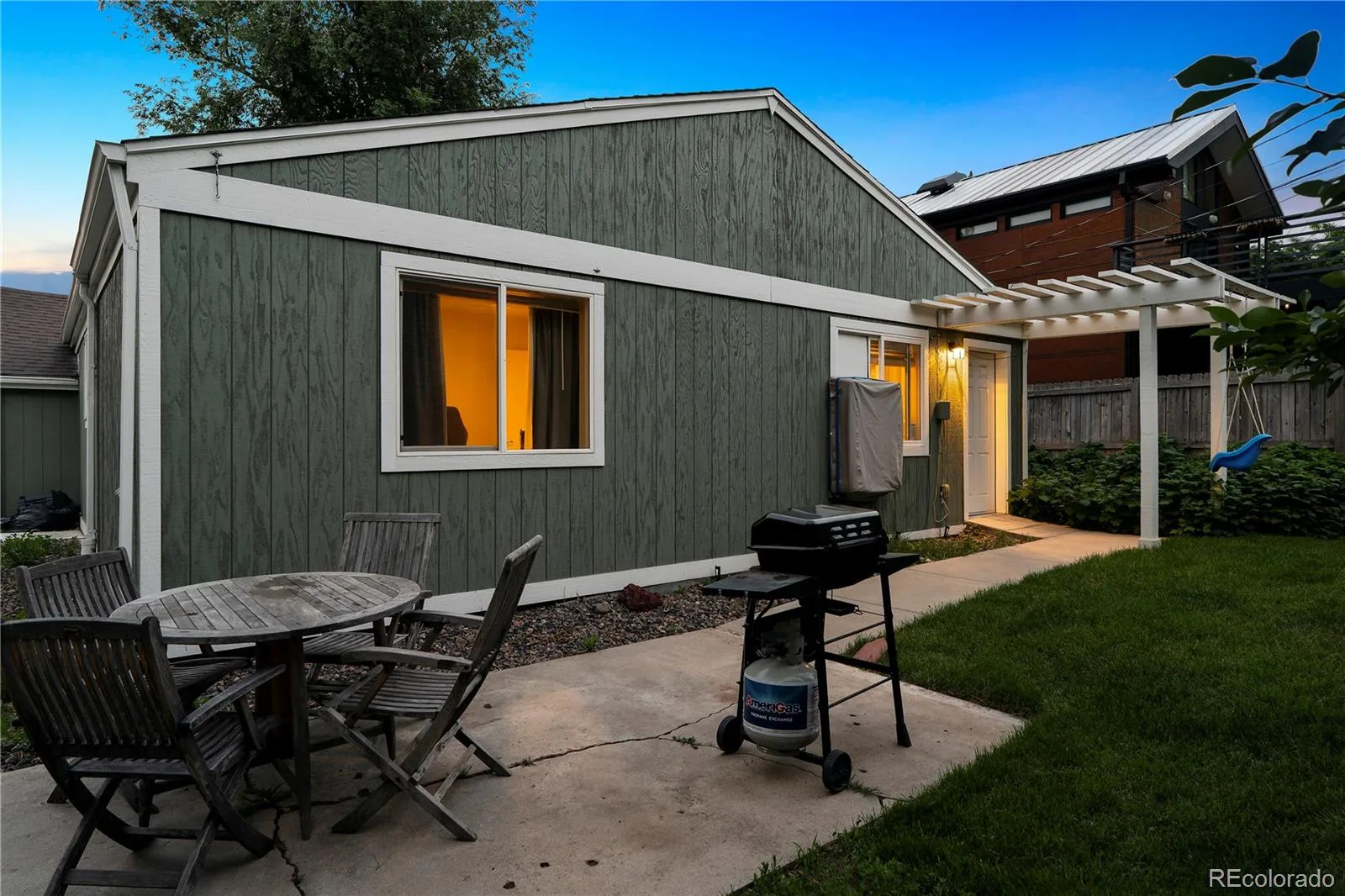 3051 S Ogden Street Englewood CO 80113 MLS #REC4265722 06232026224428 1600 27