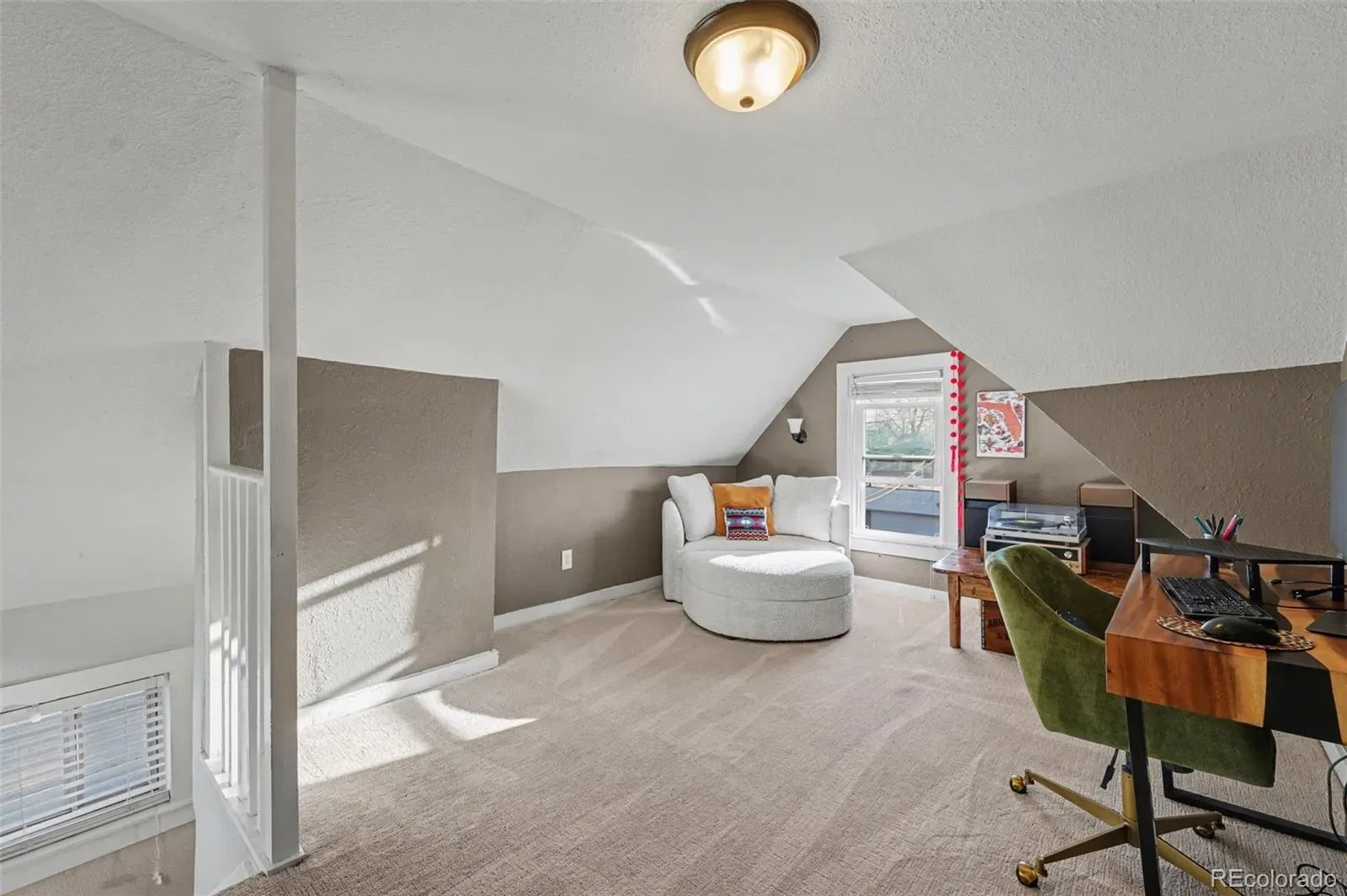 03262026155142 1600 18