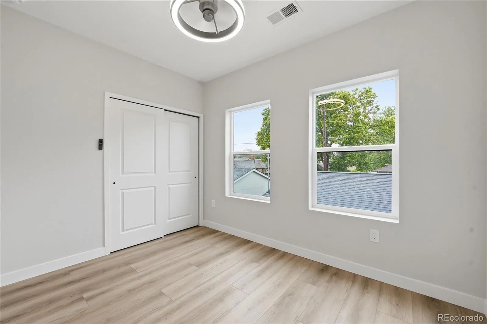 369 S Dale Court Denver CO 80219 MLS #REC4266784 05212026132106 1600 21