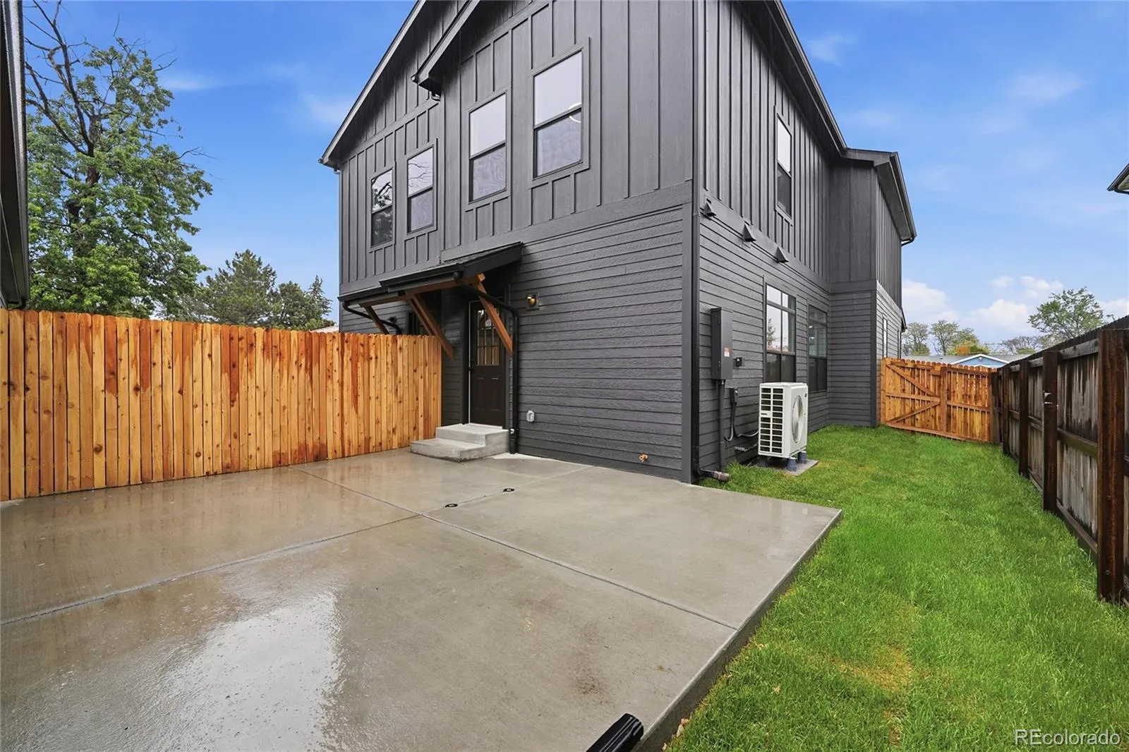 369 S Dale Court Denver CO 80219 MLS #REC4266784 05212026132106 1600 24