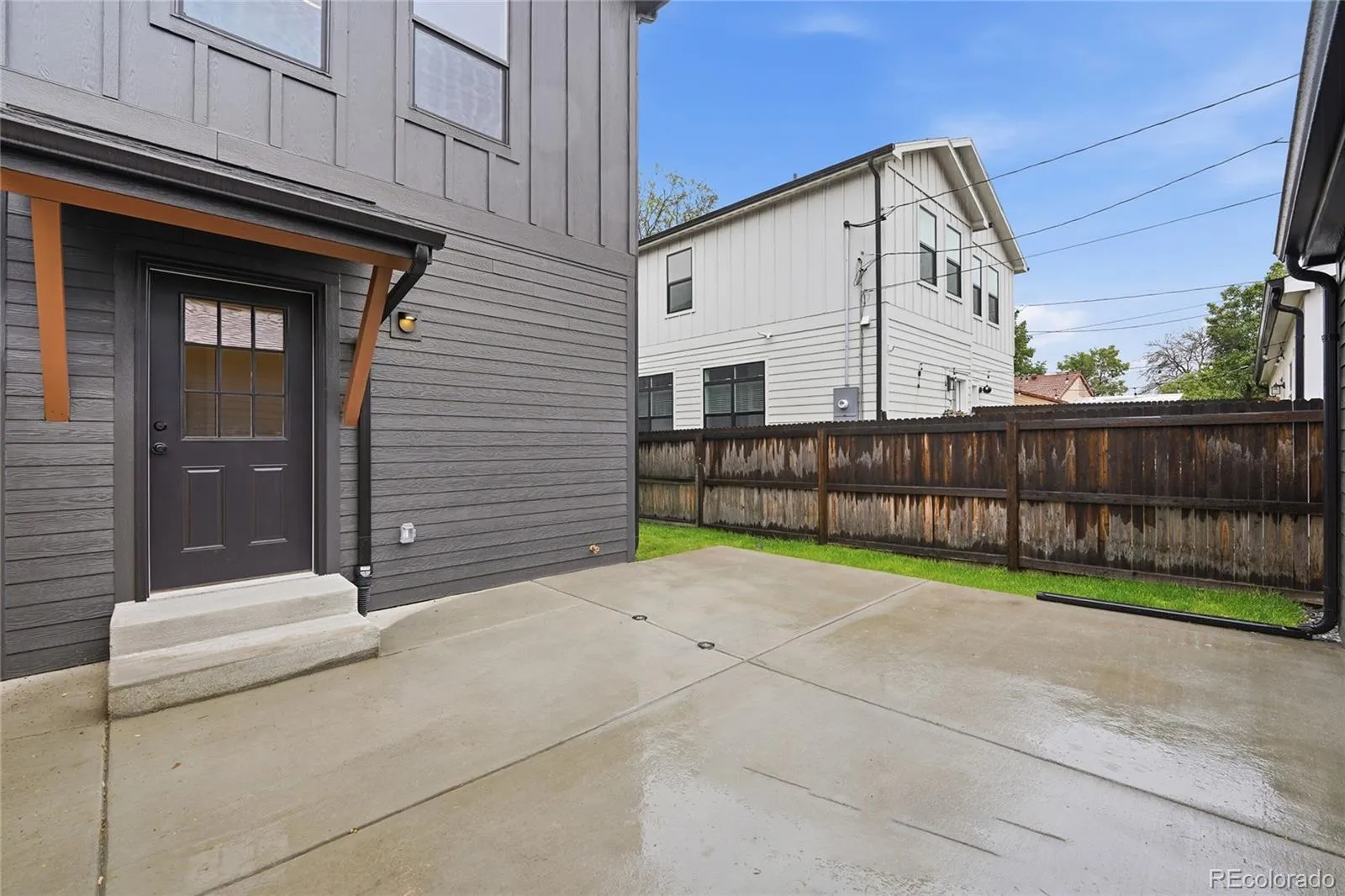 369 S Dale Court Denver CO 80219 MLS #REC4266784 05212026132106 1600 25