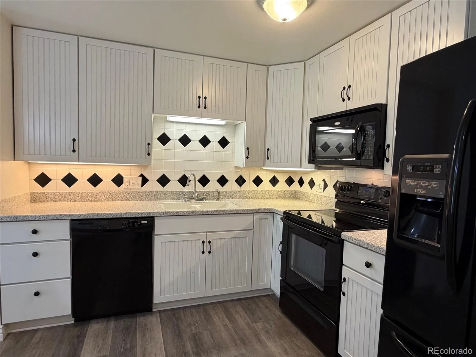 9385 E Center Avenue #7A #64 Denver CO 80247 | MLS #REC4268133 10112026211616 1600 4
