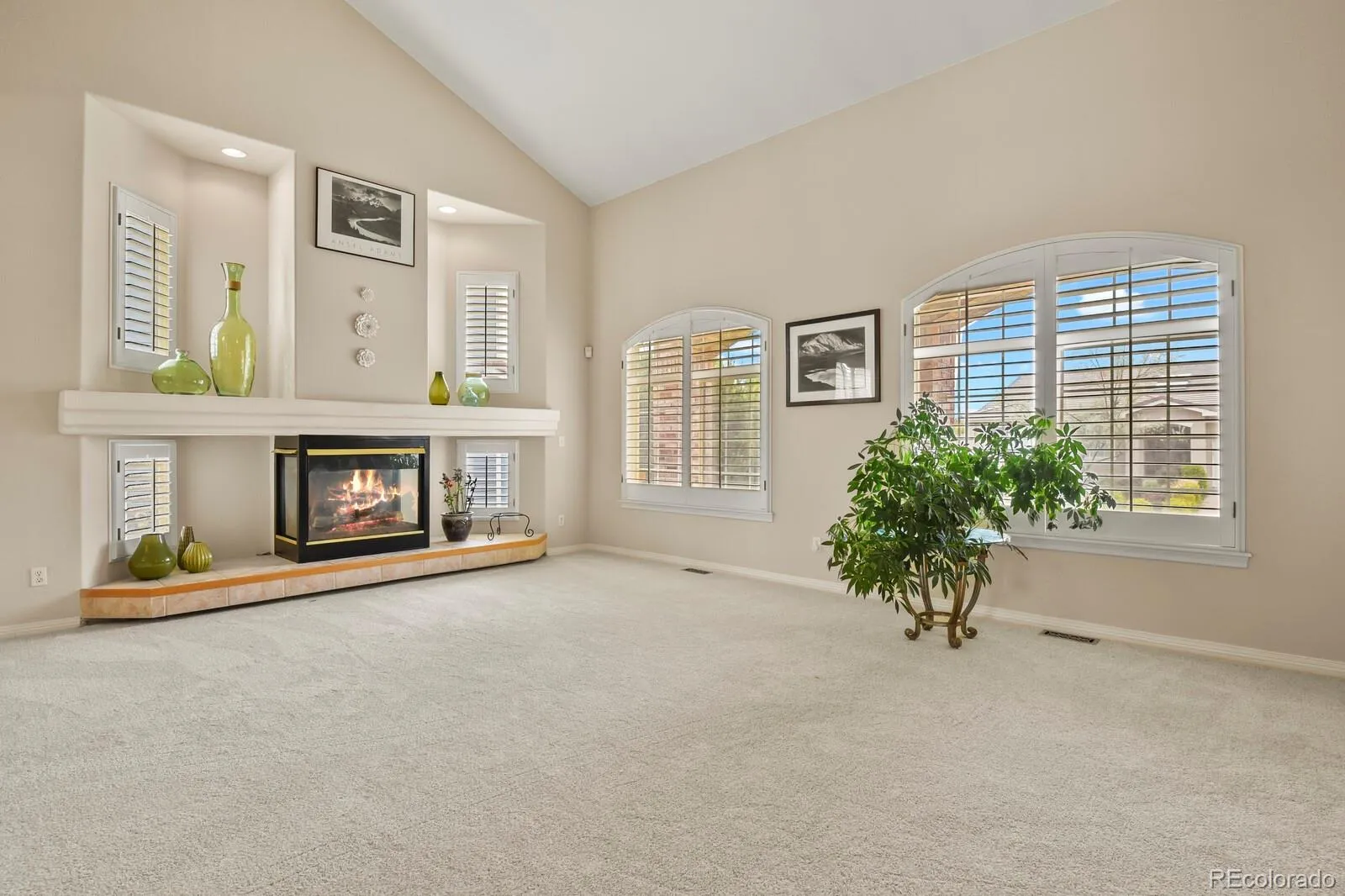 10081 Charissglen Lane Highlands Ranch CO 80126 MLS #REC4268597 05022026162001 1600 4
